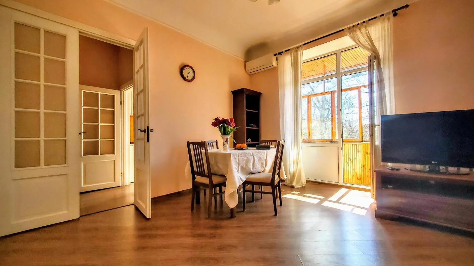 Kyiv Top Location 60M2 Apt In Old City Fast Wifi Selfchekin 0*,  Ukraine